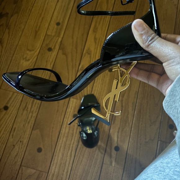 Yves Saint Laurent Shoes - Saint Laurent Opyum Sandals in Patent Leather